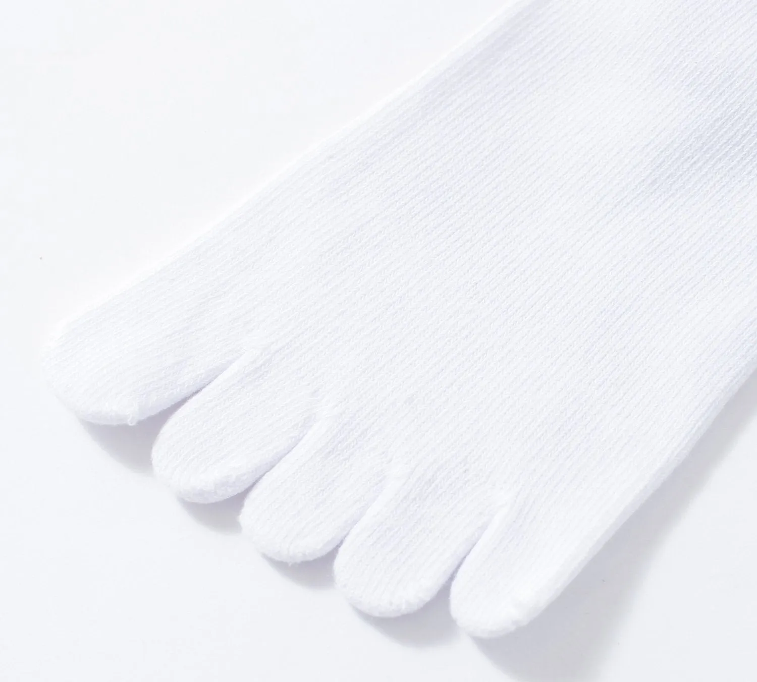 KNEE HIGH FULL TOE YOGA GRIP SOCKS, WHITE/BLACK